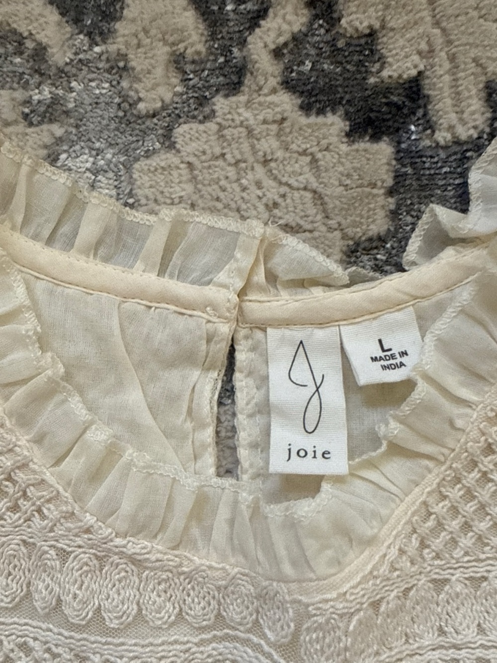 SOLD Joie Boho Capriana Embroidered Top - Picture 4 of 4